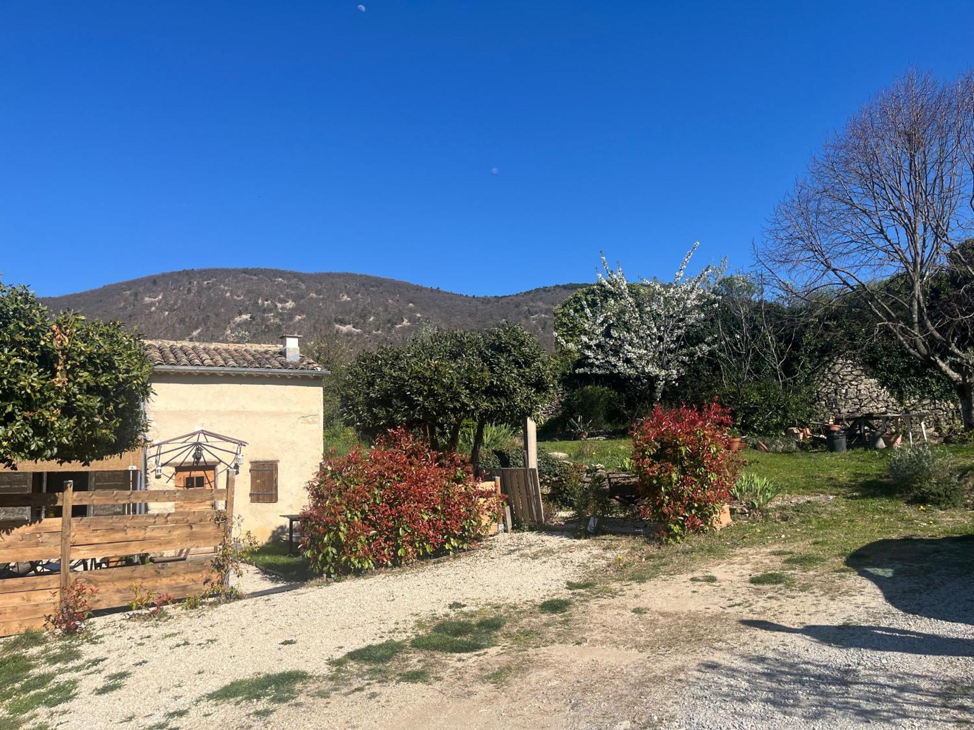 Holiday home Cabanon Entoure De Montagnes Et D'oliviers